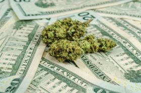 Pipe Dreams: Bitcoin Won't Solve Pot Industry's Banking Problem